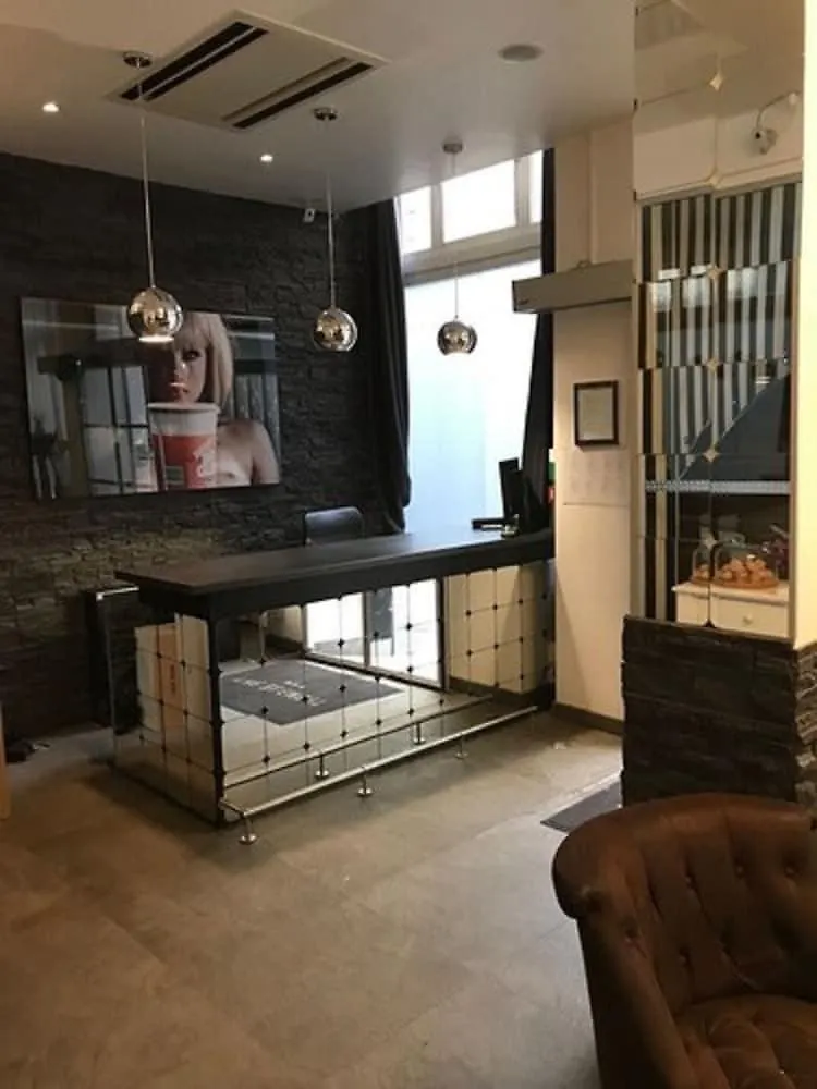 The Element Hotel Paris